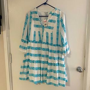 NWT Crown & Ivy women’s dress size small!